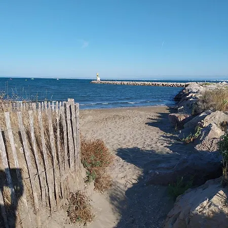 A Deux Pas De La * Le Grau-du-Roi