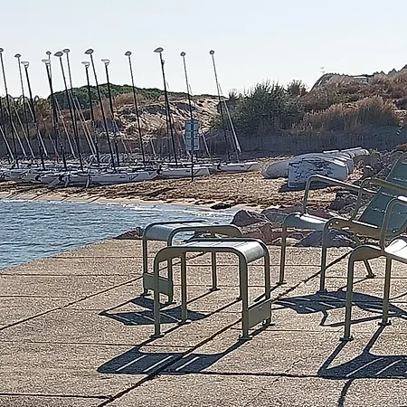 Apartment A Deux Pas De La *